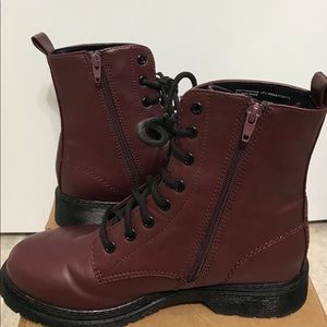 Time and Tru boots… Dr. Marten inspired